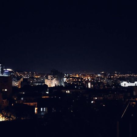 Lilu Hotel Tbilisi Exterior foto